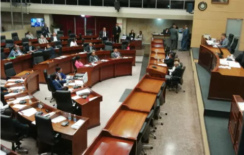 Asamblea Nacional restringe acceso a personas ajenas a la institución por coronavirus