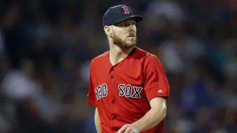 Chris Sale se someterá a la cirugía de Tommy John