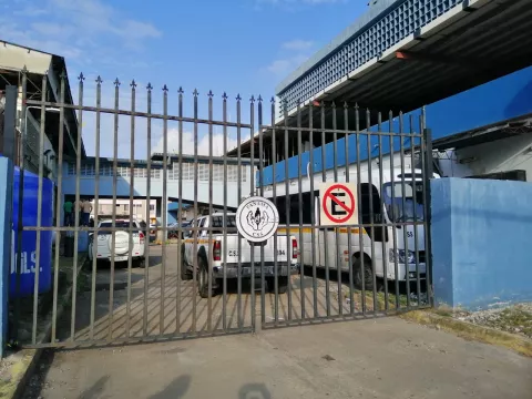 Hieren a  una persona en el estacionamiento del Hospital Manuel Amador Guerrero