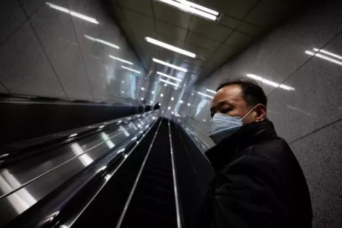 Japón pondrá en cuarentena a todos los viajeros de China y Corea del Sur