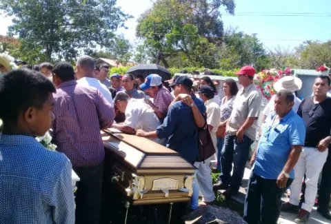 Coronavirus en Panamá: Autoridades solo permitirán cinco personas por sepelio como medida de prevención al COVID-19
