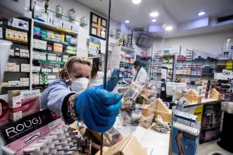 Más de 142 mil casos de coronavirus en el mundo