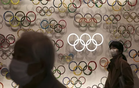 Comité Olímpico Internacional fija plazo de cuatro semanas para decidir qué hará con las Olimpiadas