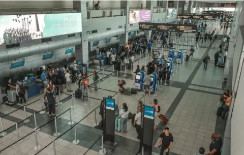 Primer caso de coronavirus en Panamá genera cancelación de viajes y alto consumo