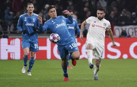 Semifinales de la Copa Italia, aplazadas por el brote de coronavirus