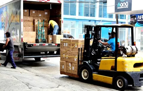  Coronavirus en Panamá: 285 empresas de la ZLC cierran salas de venta y bodegas operan con el 10 por ciento de su personal