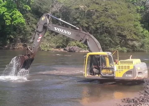 Coronavirus en Panamá: Ante el COVID-19, represan el río Santa María 