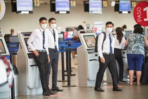 Contagio con coronavirus hace que  un grupo pasajeros que salieron de Panamá guarden cuarentena en Argentina