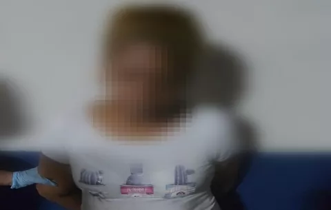 Policía Nacional aprehende a varias mujeres por vandalismo en Curundú