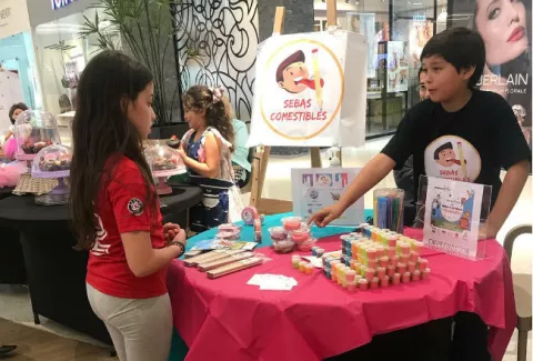 Laurentino Cortizo sanciona ley que incluye la enseñanza obligatoria de cultura empresarial en las escuelas 