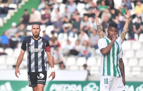 Carrasquilla le gana el duelo a Escobar en Segunda B y su Cartagena asume el liderato
