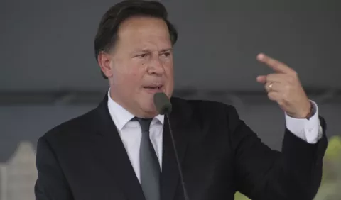 Es 'urgente' que Juan Carlos Varela sea indagado por el Ministerio Público