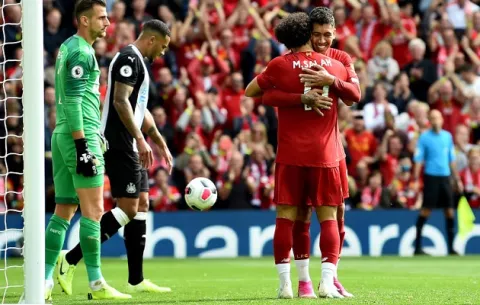 Liverpool pone su cuerpo de seguridad  a disposición de los supermercados