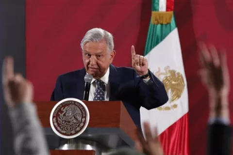 La violencia en México resquebraja la férrea popularidad de  Andrés Manuel López Obrador