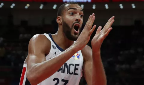 Jugador de NBA se disculpa por burlarse del Covid-19: 'He sentido miedo, ansiedad y vergüenza'