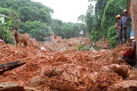 Trece muertos y 45 desaparecidos por las fuertes lluvias en Brasil