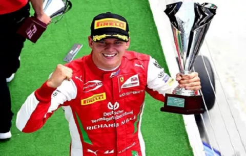 Hijo de Michael Schumacher se plantea estrenarse en la Fórmula Uno en 2021