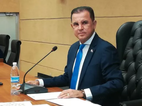Coronavirus en Panamá: Diputado Tito Rodríguez  hace su cuarentena en casa