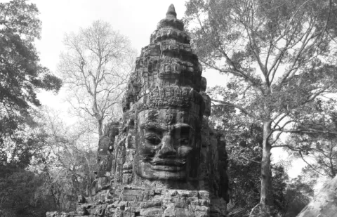 A solas en Angkor Wat