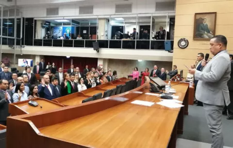 Reformas al reglamento de la Asamblea Nacional pasan para mes de julio