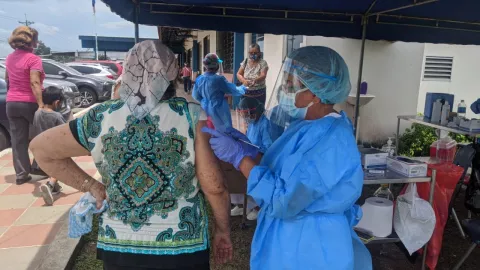 Jornada de vacunación contra la influenza en Bocas del Toro y Panamá Oeste