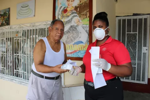 Arranca programa de entrega de medicamentos de la CSS de Colón