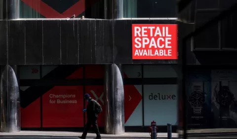 La economía de EEUU cae un 4.8 por ciento, la mayor contracción trimestral