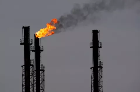 Demanda de petróleo caerá  al nivel de hace una década 