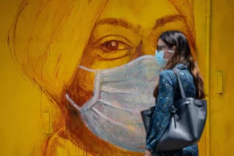 Nuevo descenso de casos en China, que no registra ningún muerto por COVID-19