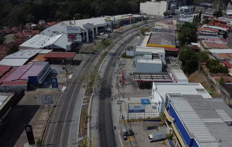 Autoridades no descartan aplicar  inmovilización ciudadana absoluta  los días de semana