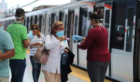 Usuarios del Metro de Panamá bajan en 91% por virus del COVID-19