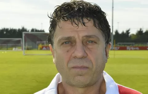 Médico del Stade de Reims  se suicida en plena cuarentena tras dar positivo por coronavirus