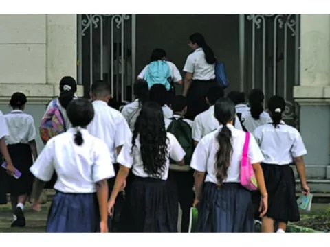 Futuro incierto para escuelas particulares que no se ajusten al sistema recomendado por el Meduca