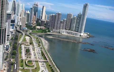 Proyecto de recuperación de playas en la capital se retomará junto al Ejecutivo, asegura José Luis Fábrega