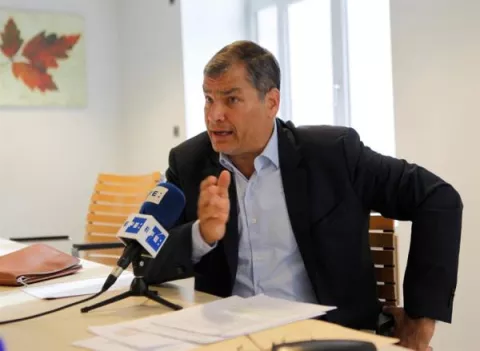 Condenan al expresidente Rafael Correa a ocho años de cárcel por corrupción