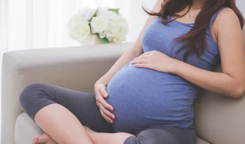Mujeres embarazadas deben extremar sus cuidados ante COVID-19