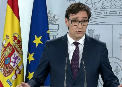 El Gobierno español rectifica y dejará a los niños salir de paseo a partir del 26 de abril 