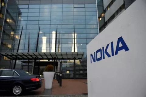 Nokia perdió 117 millones de euros hasta marzo, un 74 % menos
