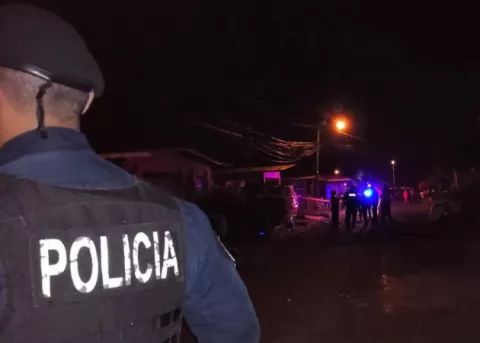 Lo matan a tiros en el portal de su casa en El Tecal de Arraiján 