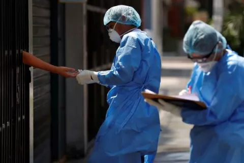 OMS advierte que la ciencia no respalda un "pasaporte de inmunidad" contra el coronavirus por posible reinfección