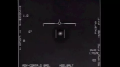 EE.UU. desclasifica los videos de tres avistamientos de ovnis por sus pilotos