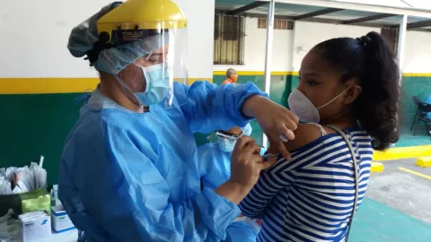 Vacunación contra la influenza  en asilos y casas hogares debe terminar esta semana, en el área metropolitana