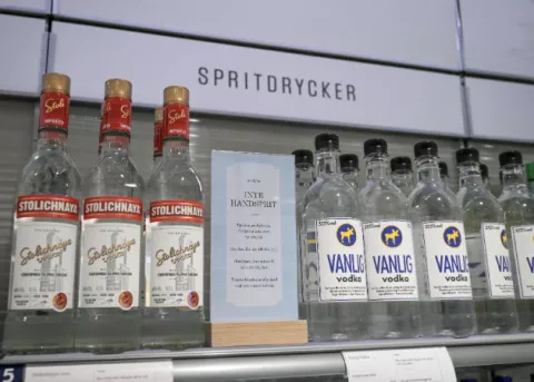 Experto en comercio ilícito aconseja a Panamá revisar su "errada" ley seca