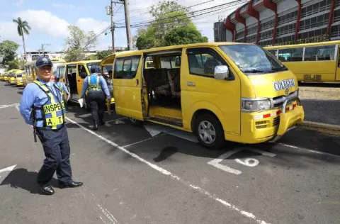 Dueños de colegiales solicitan al Gobierno $2,500 en subsidio mensual