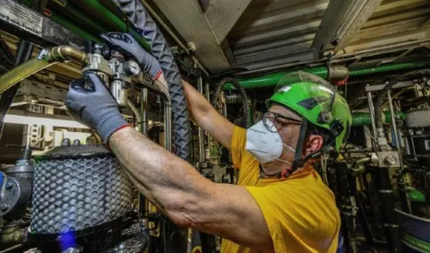 Varias plantas automotrices reabrirán en México pronto  