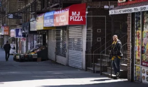 EE.UU. se contrae un 5% anual y más de 41 millones desempleados