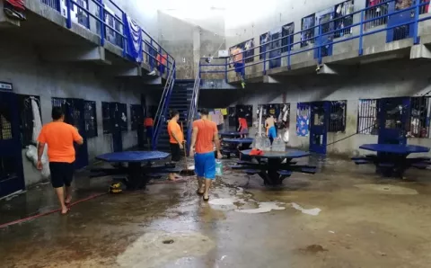 Dan de alta a 15 privados de libertad que se contagiaron de COVID-19 en una cárcel de Colón