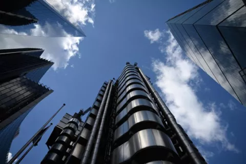 Lloyd's calcula millonarias pérdidas  por la  pandemia 