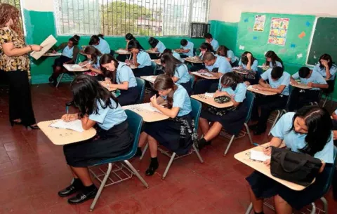 Retorno presencial a las clases todavía no tiene fecha establecida