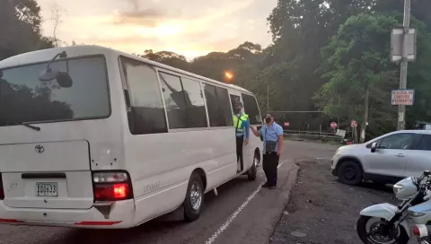 [SONDEO] Usuarios del transporte público dudan que se cumplan las medidas de bioseguridad